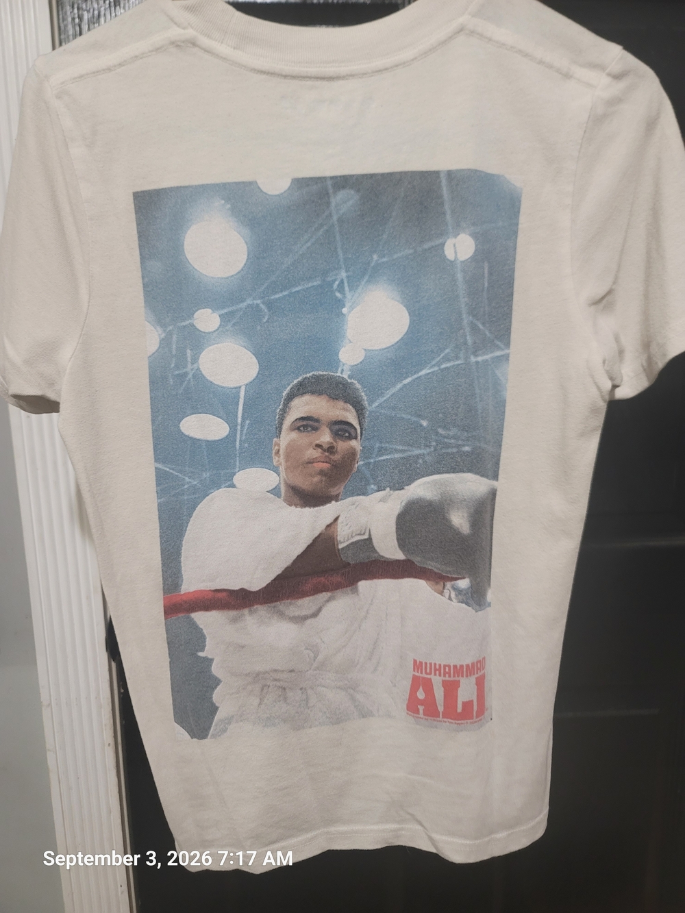 abercrombie kids Off White Short Sleeve Tee with Blue Photo Graphic
